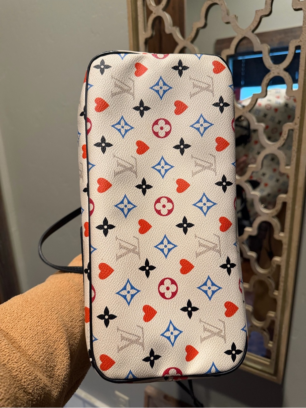 Louis Vuitton Game On Neverfull - Picture 4 of 12